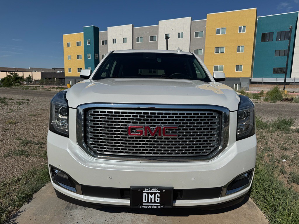 2017 GMC Yukon Image 4