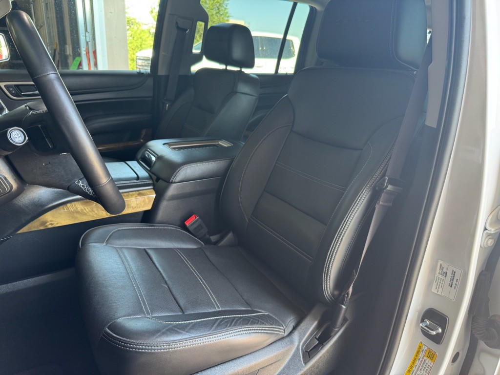 2017 GMC Yukon Image 10