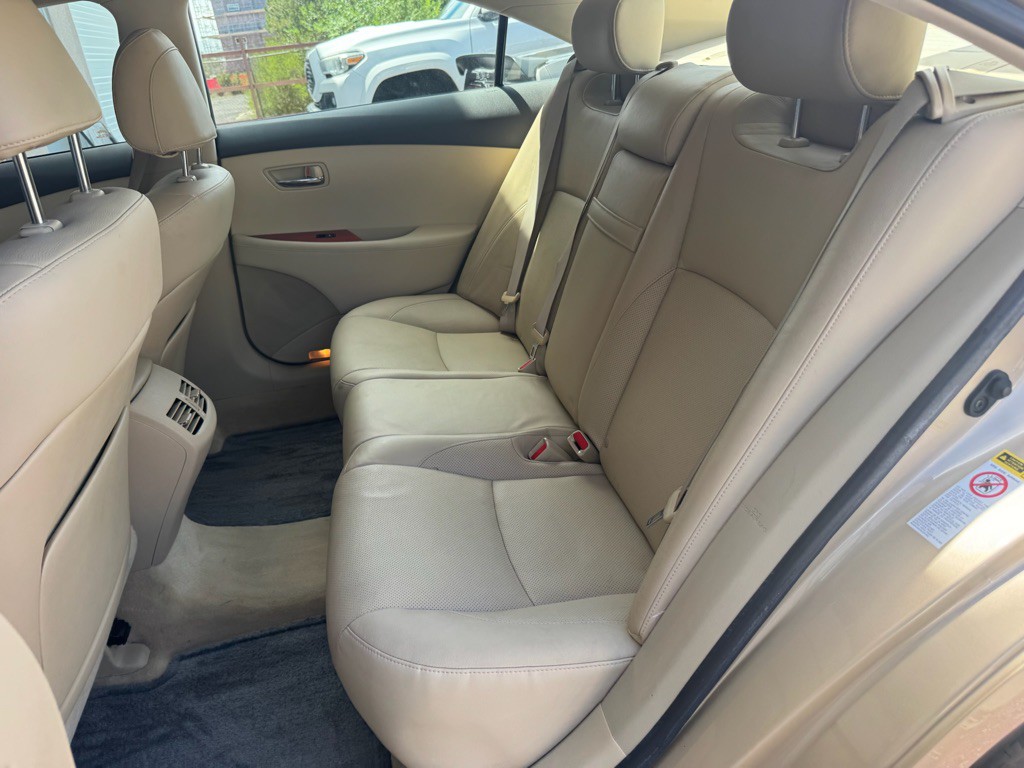2009 Lexus ES Image 11