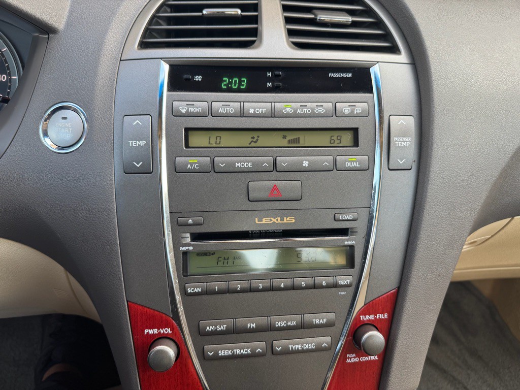 2009 Lexus ES Image 14