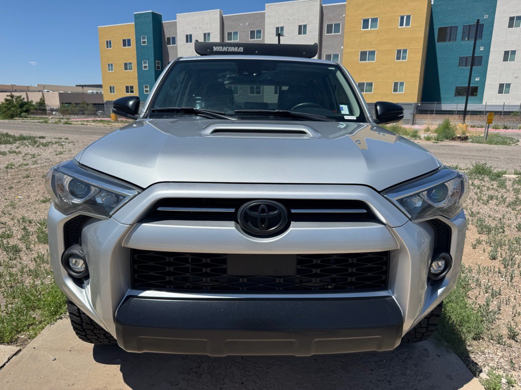 2021 Toyota 4Runner Image 4