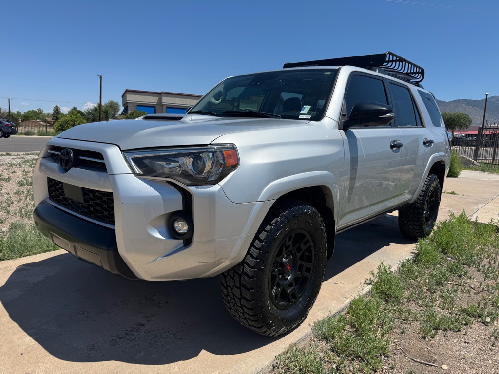 2021 Toyota 4Runner Image 5