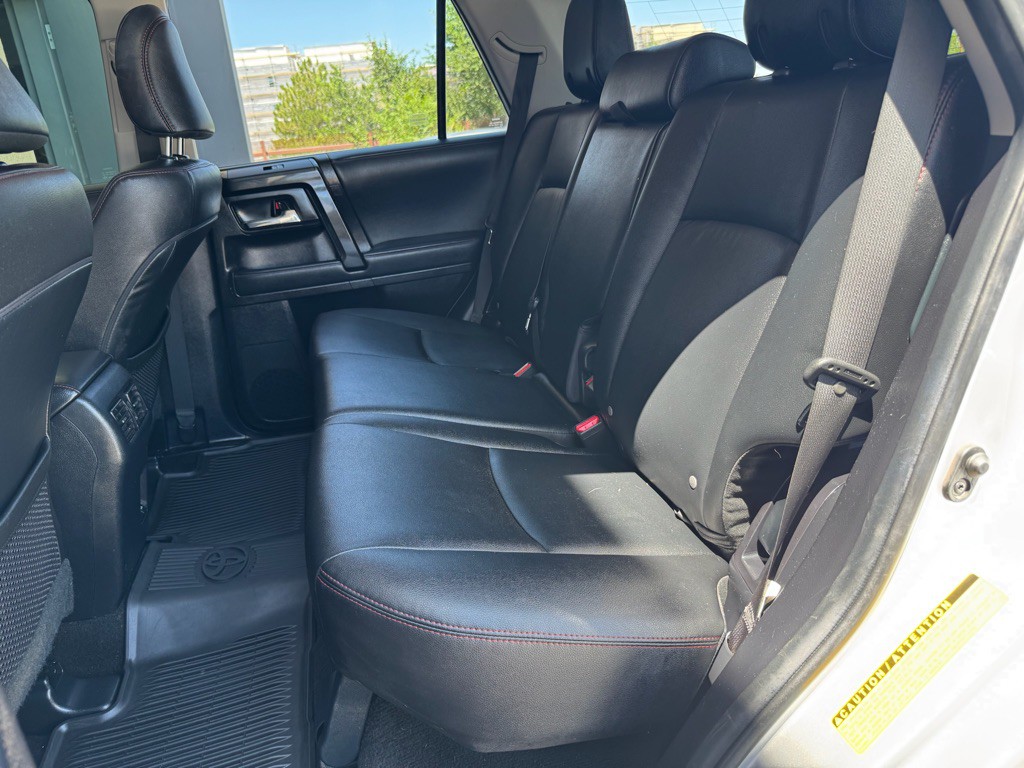 2021 Toyota 4Runner Image 11