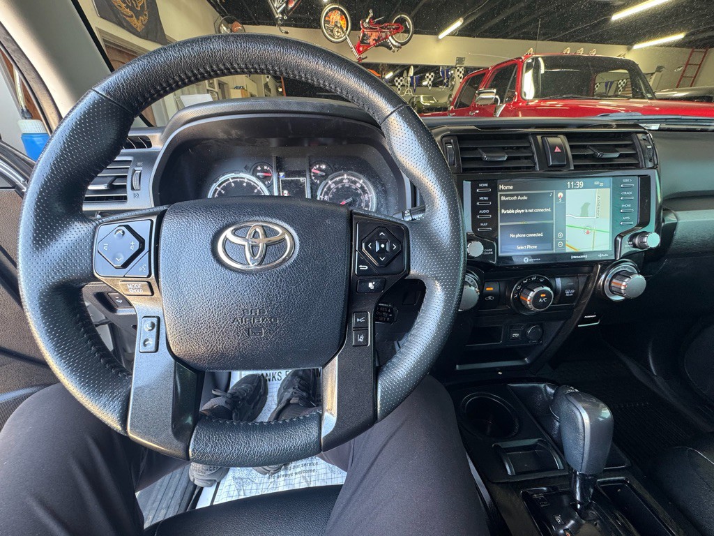 2021 Toyota 4Runner Image 14