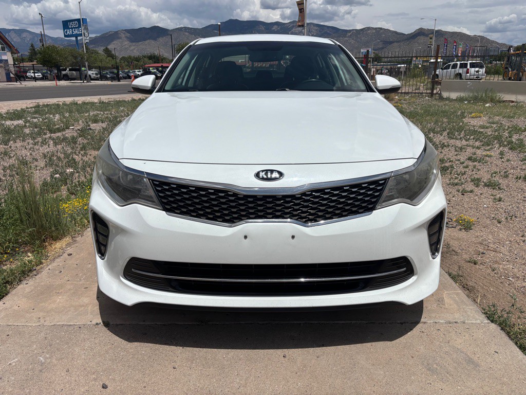 2018 Kia Optima Image 4