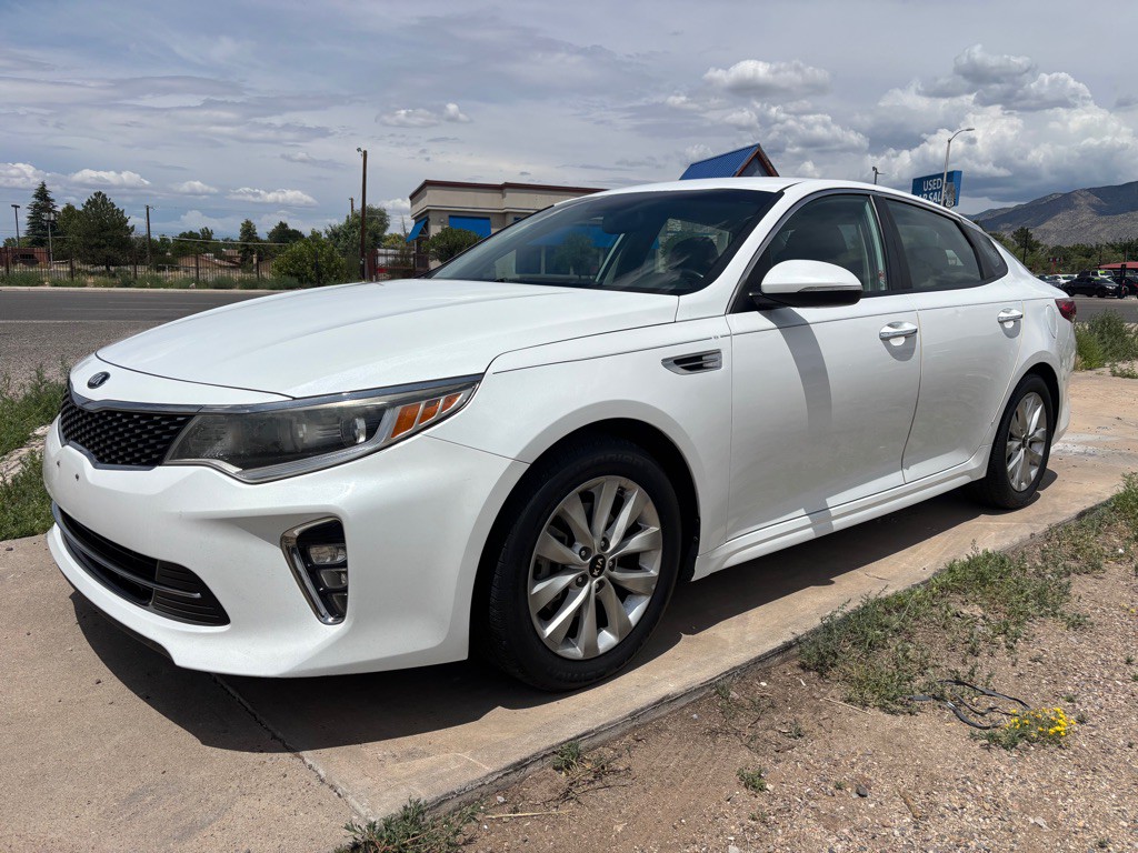 2018 Kia Optima Image 5