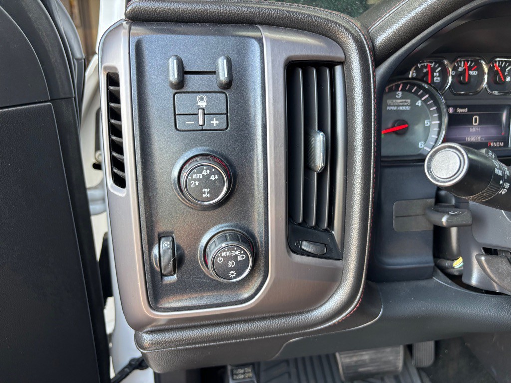 2014 GMC Sierra Image 17