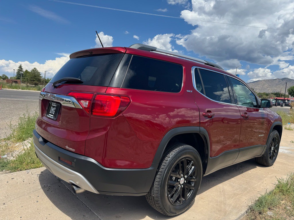 2018 GMC Acadia Image 3