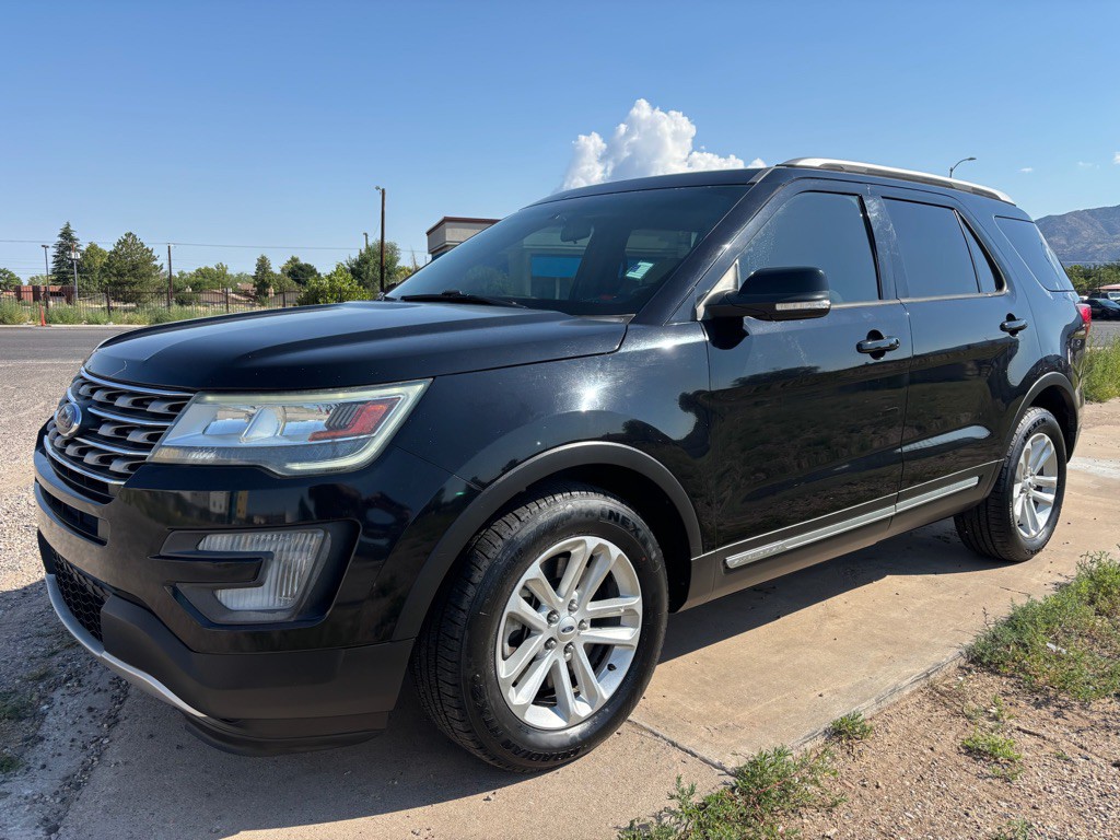 2017 Ford Explorer Image 5