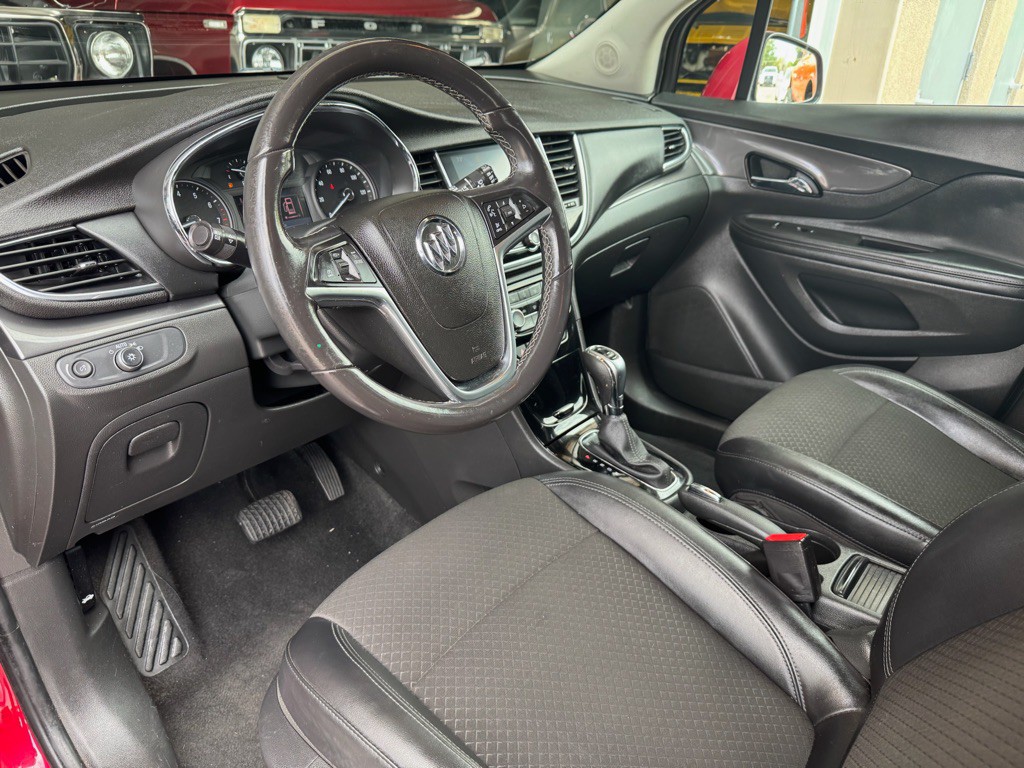 2019 Buick Enclave Image 9