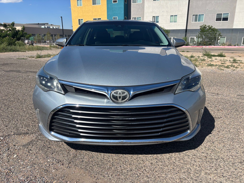 2016 Toyota Avalon Image 4