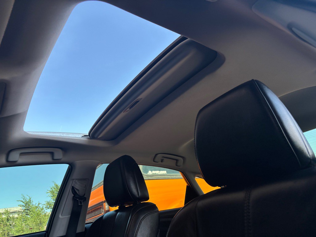 2016 Toyota Avalon Image 19