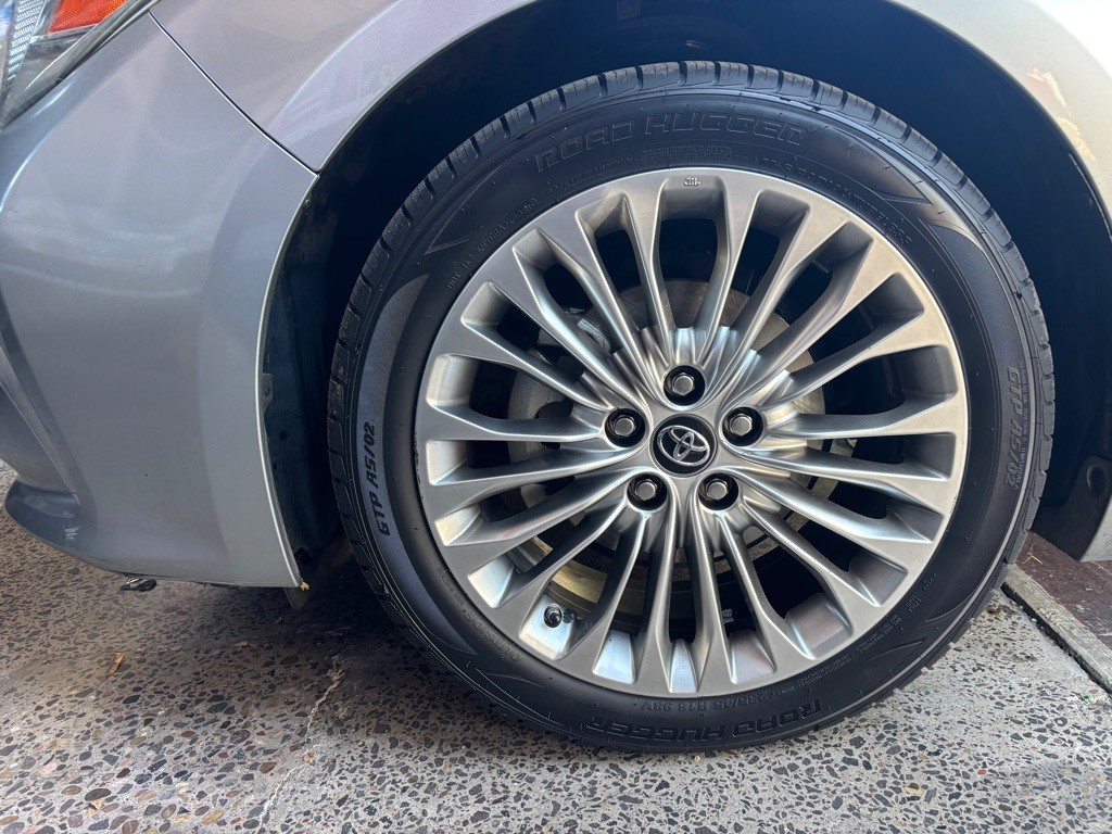 2016 Toyota Avalon Image 21