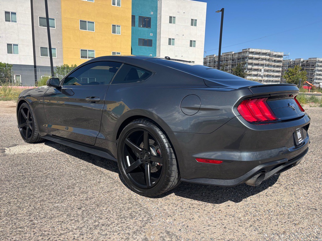 2018 Ford Mustang Image 7