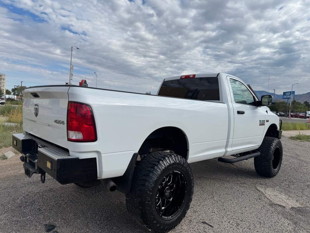 2016 RAM 3500 Image 3