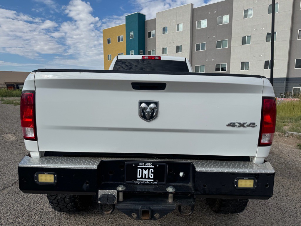 2016 RAM 3500 Image 8