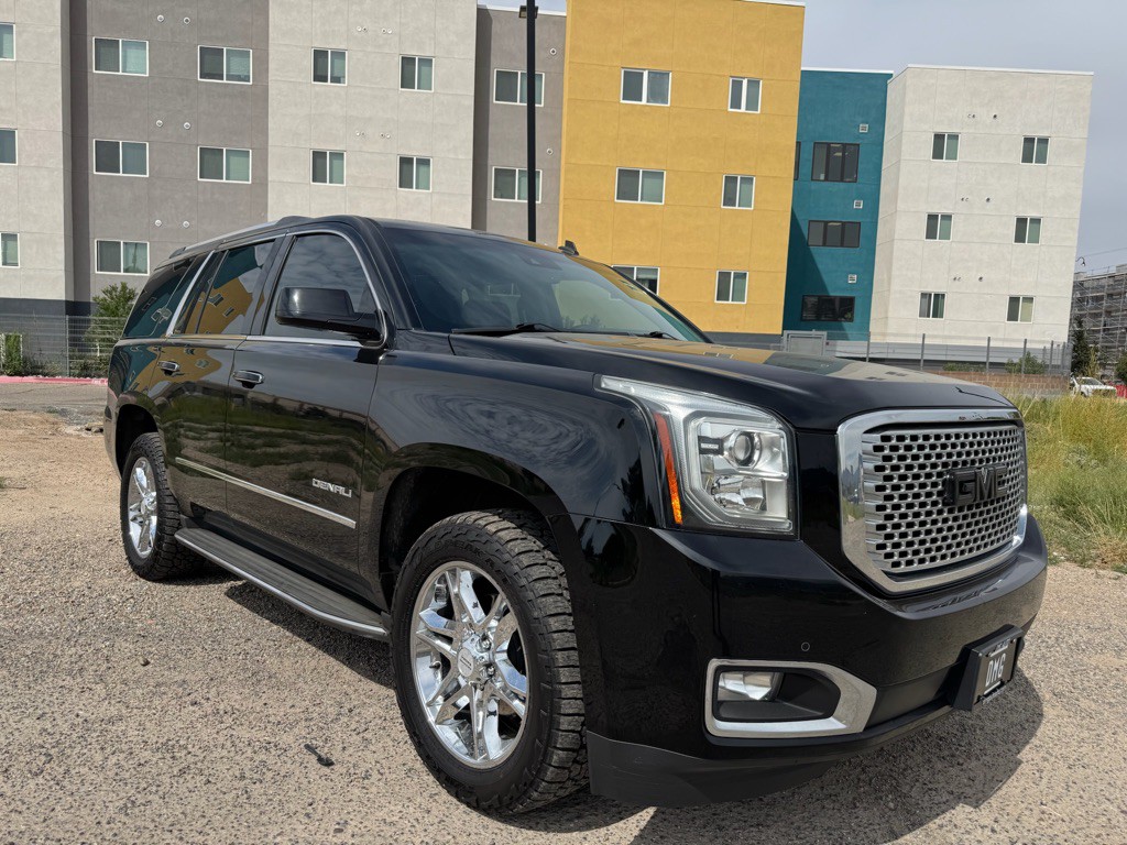 2015 GMC Yukon Image 1
