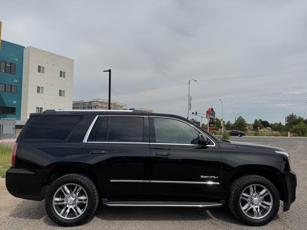 2015 GMC Yukon Image 2