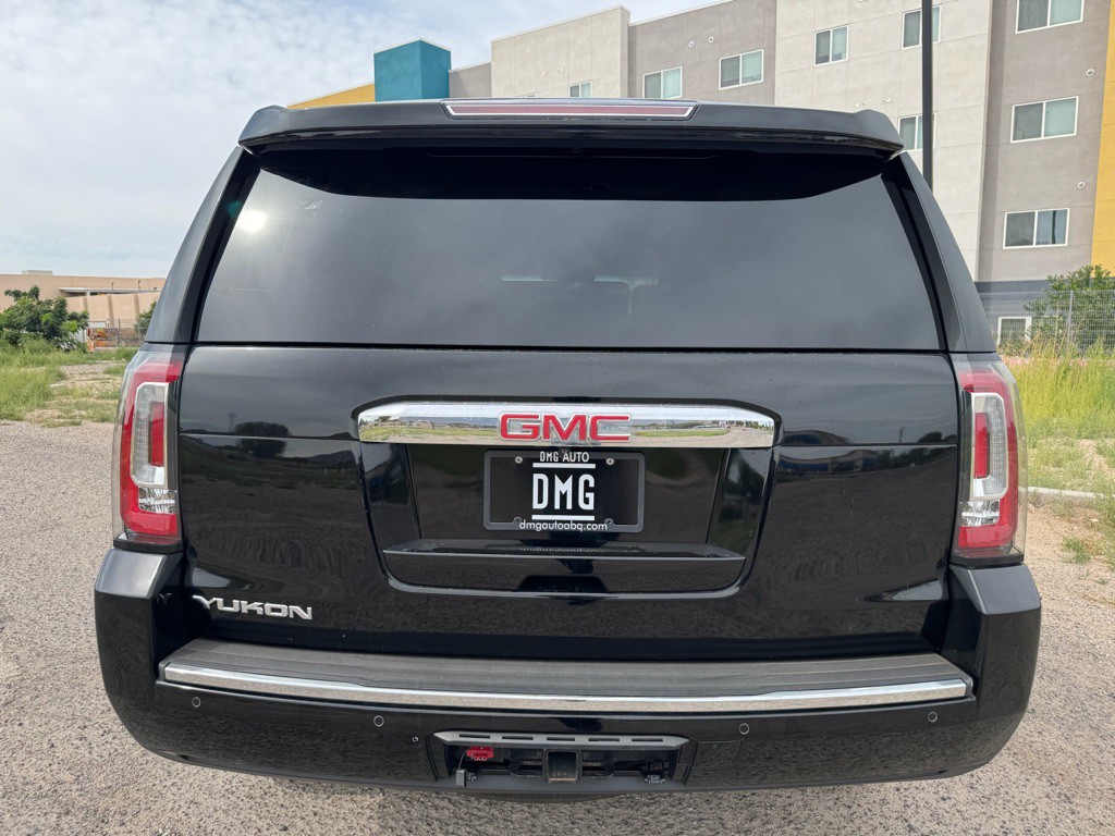 2015 GMC Yukon Image 8