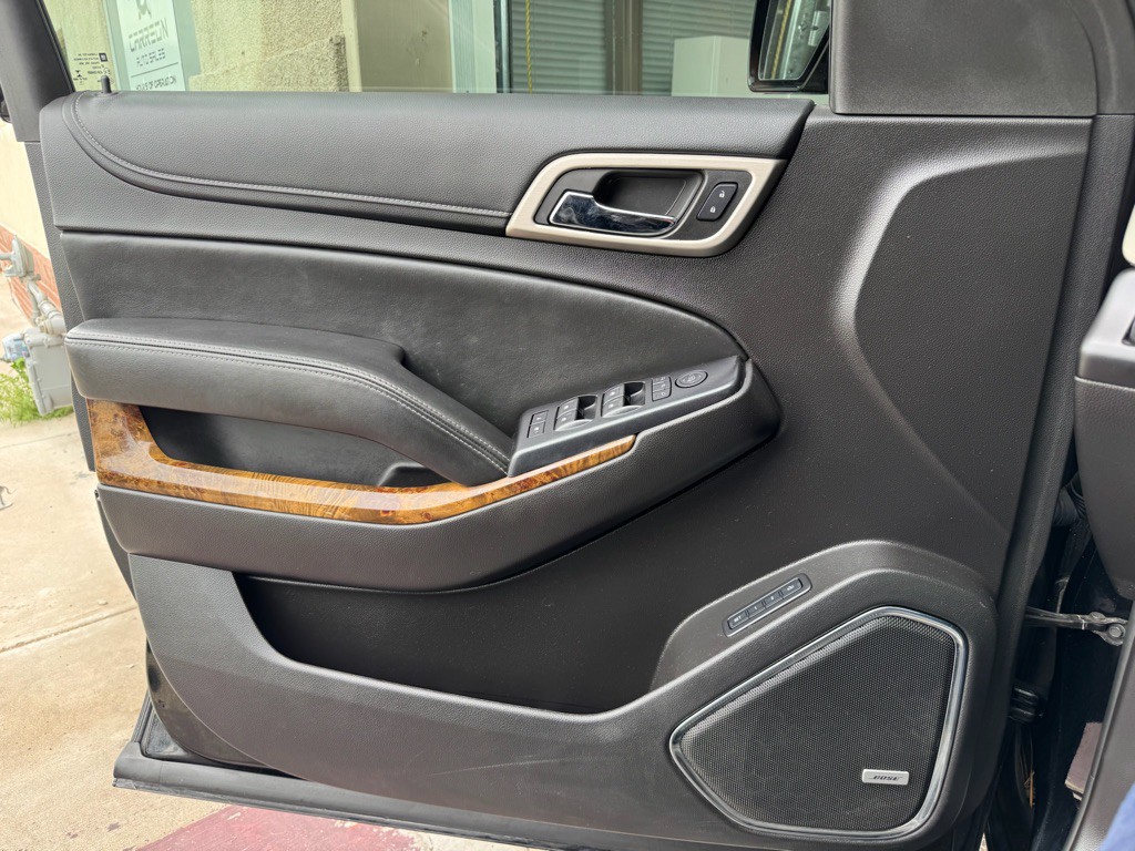 2015 GMC Yukon Image 17