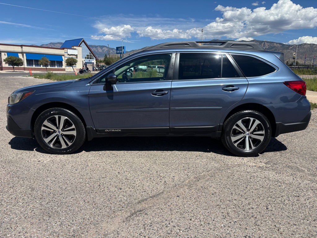 2018 Subaru Outback Image 6