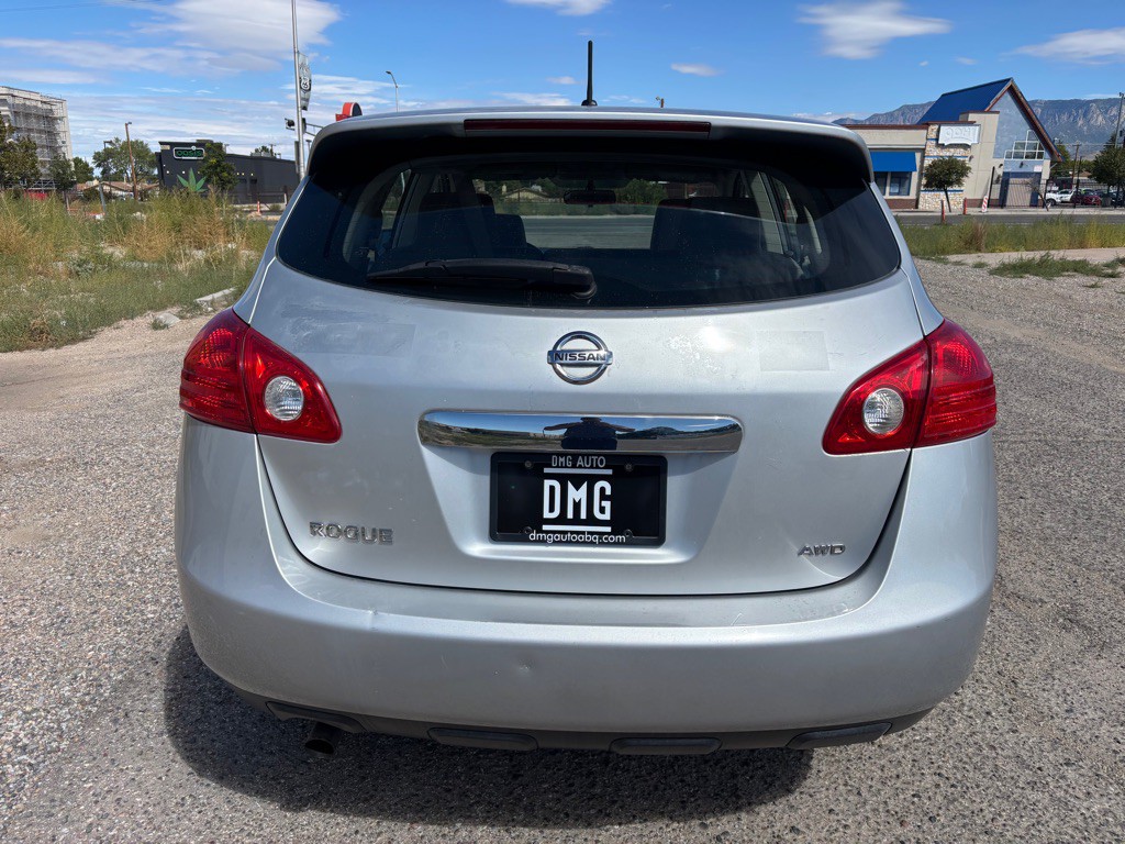 2012 Nissan Rogue Image 8