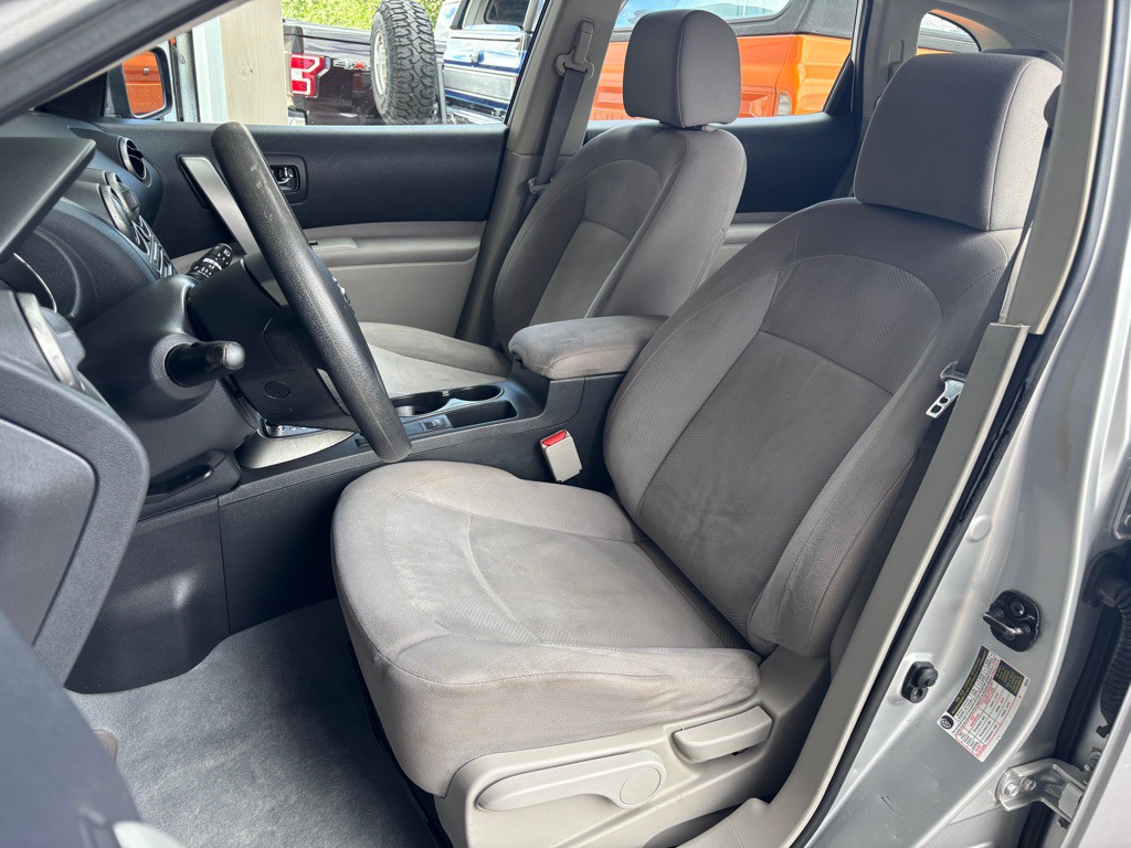 2012 Nissan Rogue Image 10