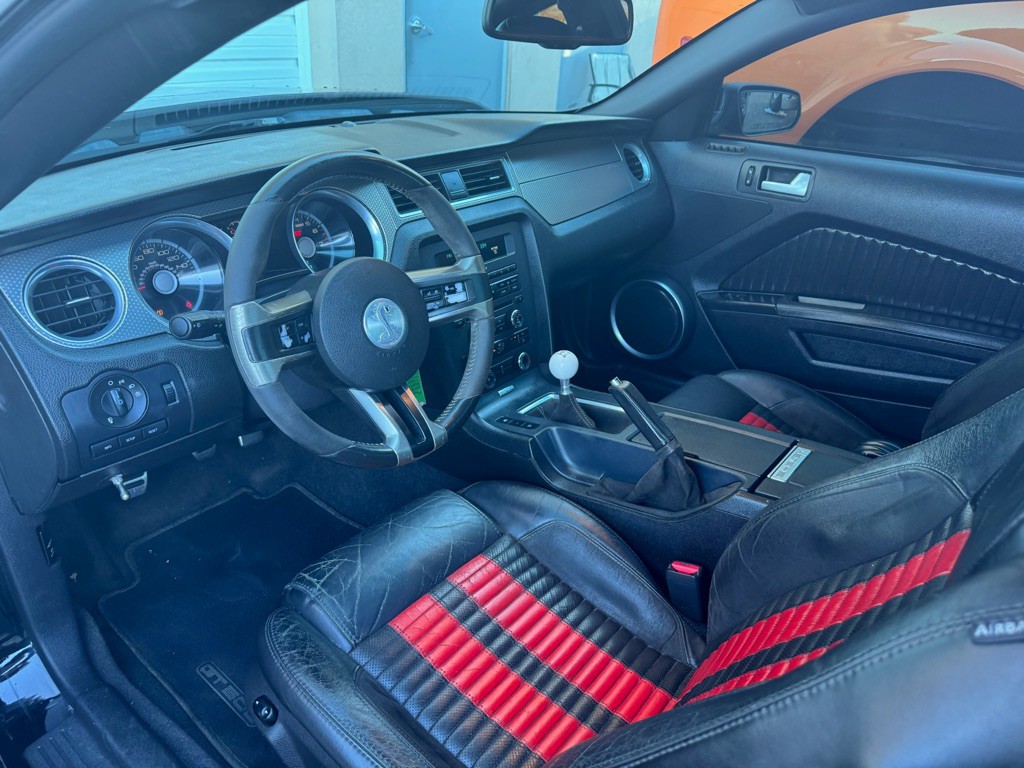 2011 Ford Mustang Image 9