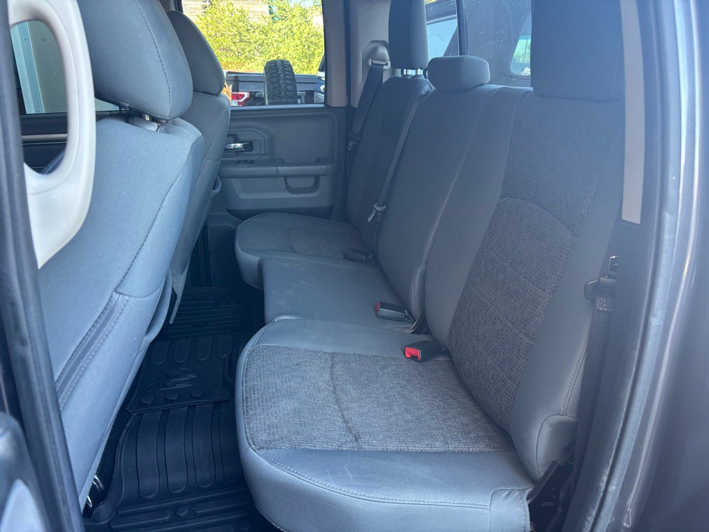 2016 RAM 1500 Image 11