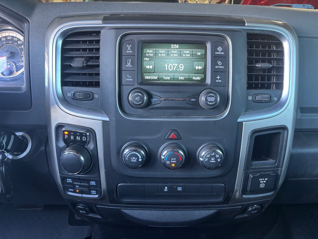 2016 RAM 1500 Image 15