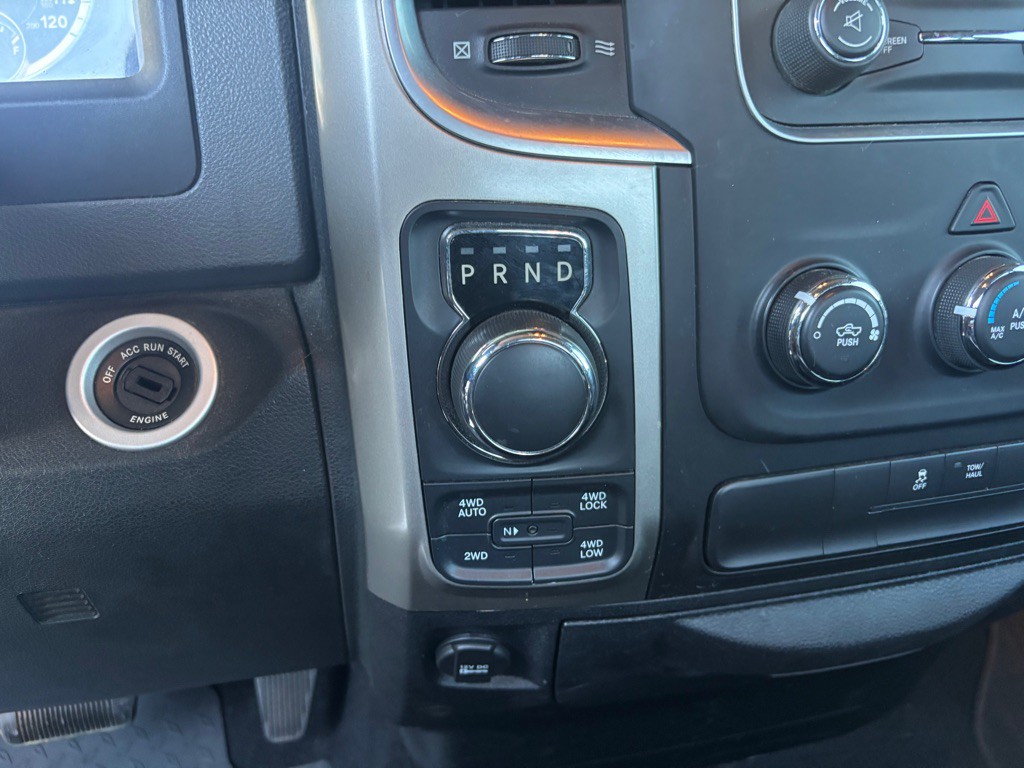2016 RAM 1500 Image 17