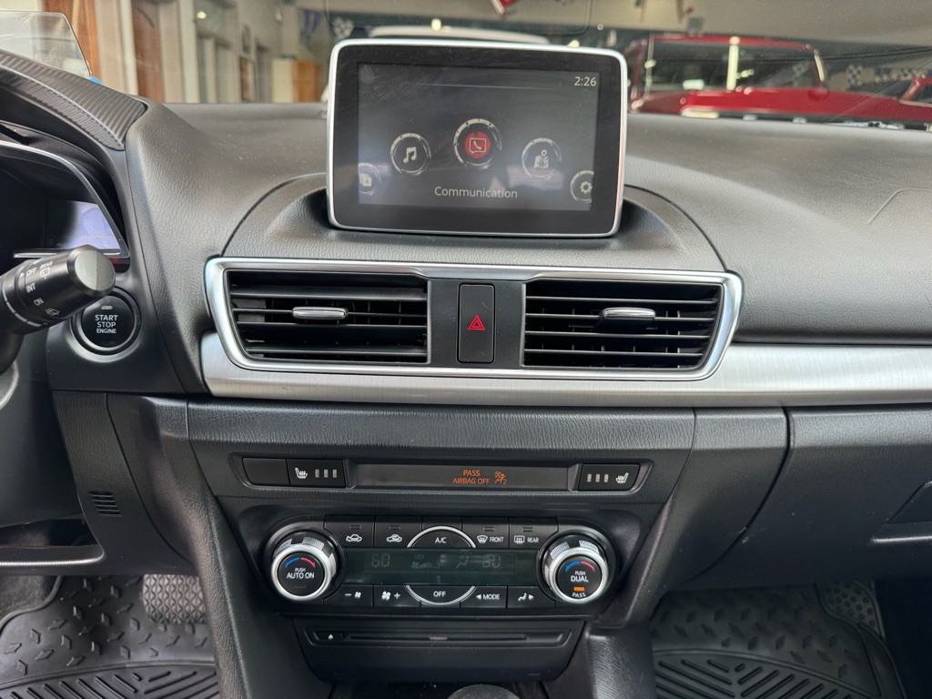 2014 Mazda Mazda3 Image 13