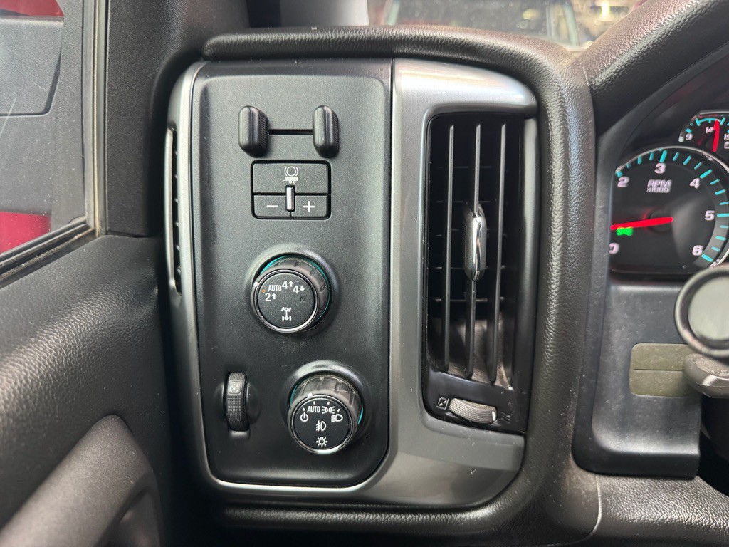 2017 Chevrolet Silverado 1500 Image 16