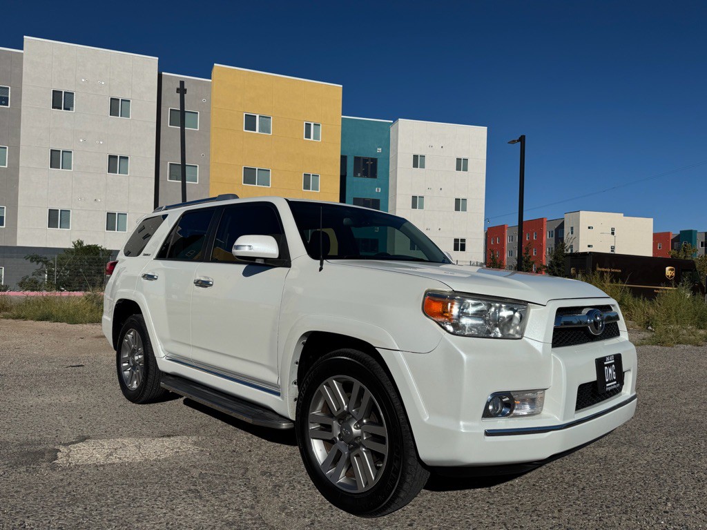 2013 Toyota 4Runner Image 1