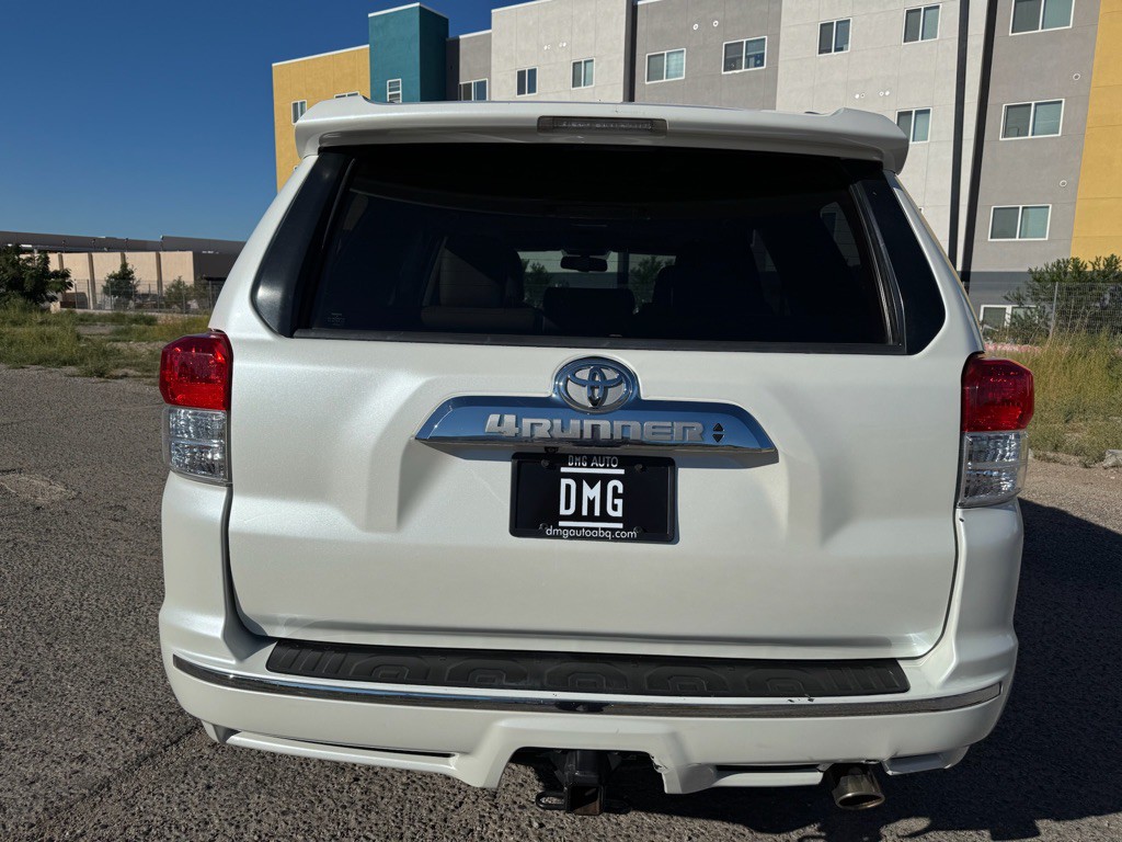 2013 Toyota 4Runner Image 8