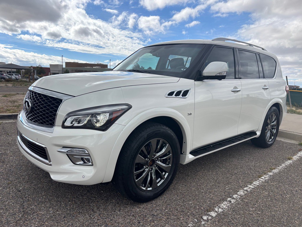 2017 INFINITI QX80 Image 5