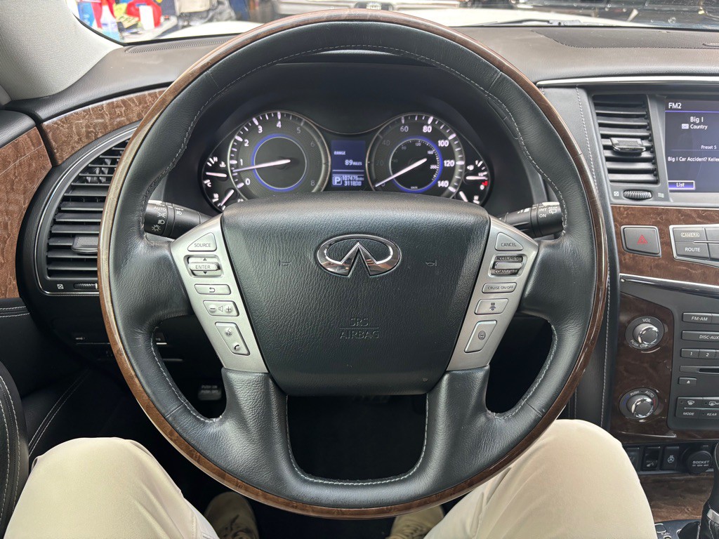 2017 INFINITI QX80 Image 16