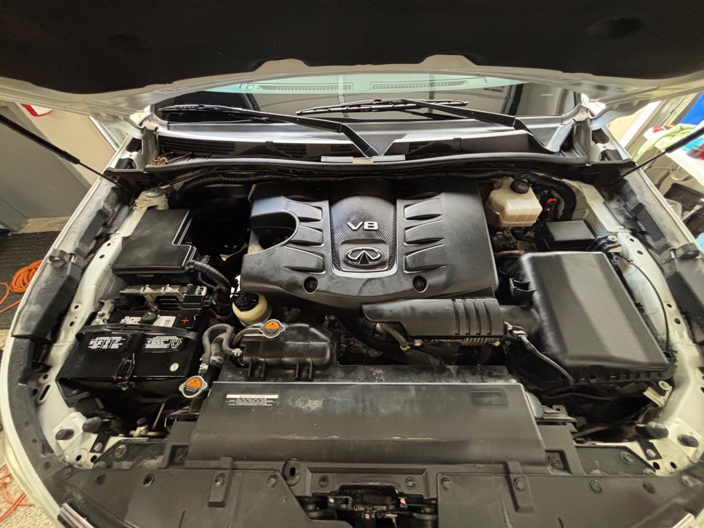 2017 INFINITI QX80 Image 26