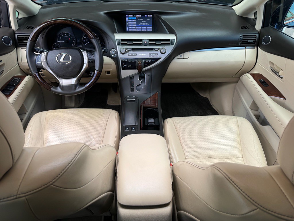 2015 Lexus RX Image 15