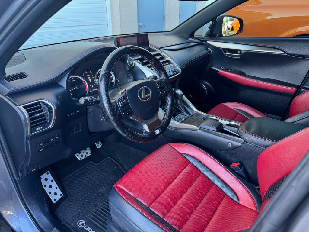 2018 Lexus NX Image 9