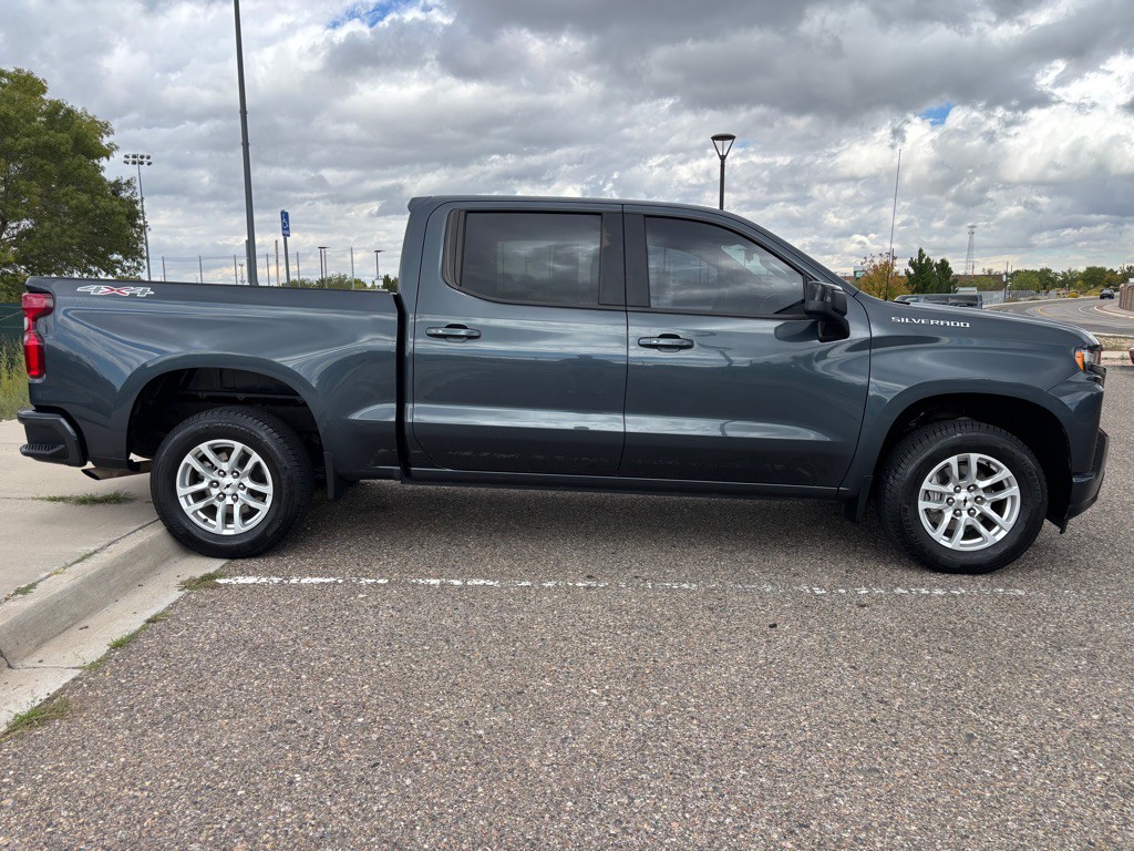 2019 Chevrolet Silverado 1500 Image 2