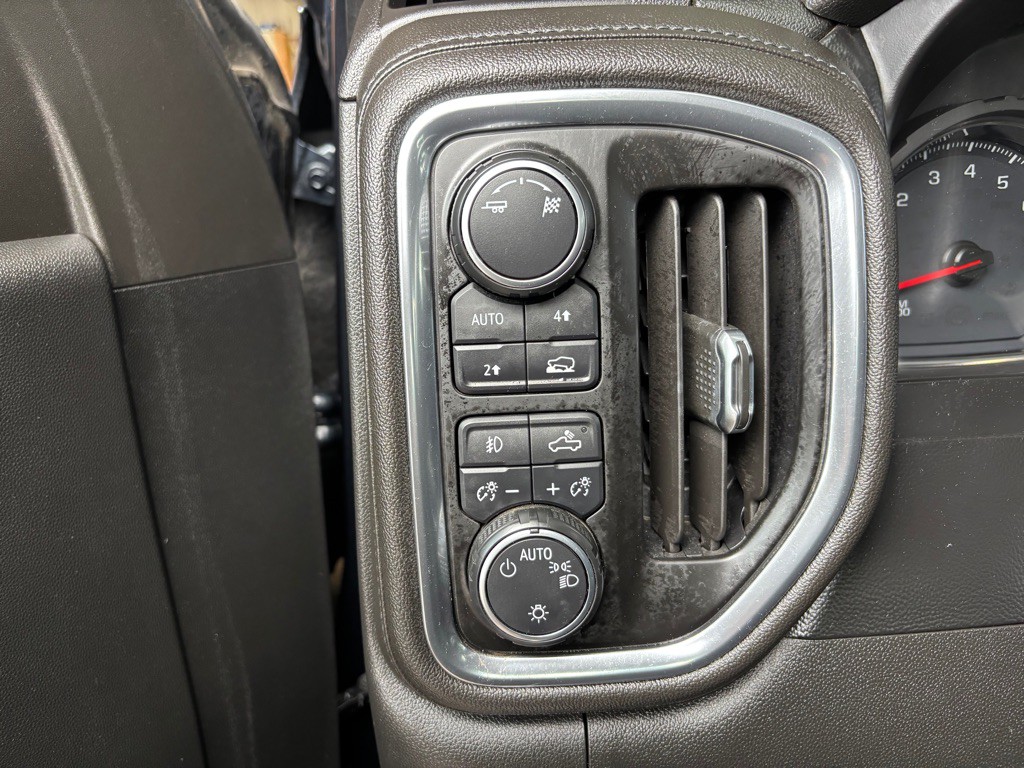2019 Chevrolet Silverado 1500 Image 16