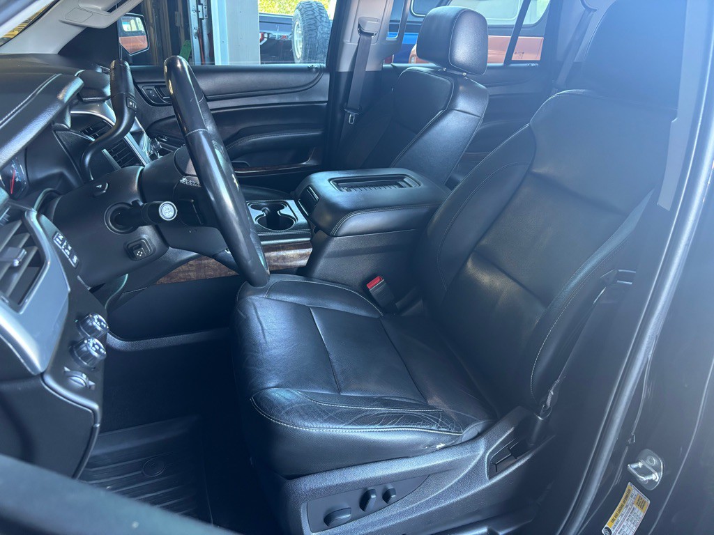 2017 Chevrolet Tahoe Image 10