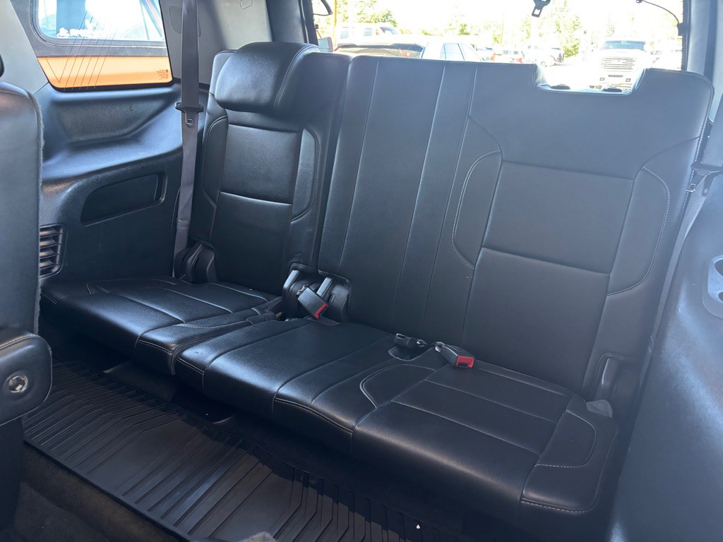 2017 Chevrolet Tahoe Image 12