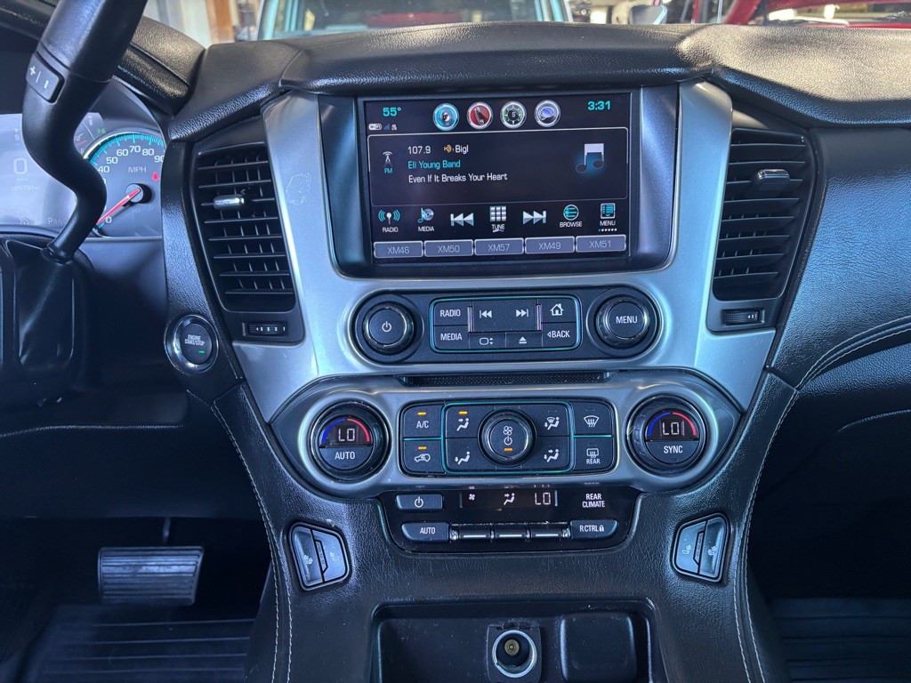 2017 Chevrolet Tahoe Image 16