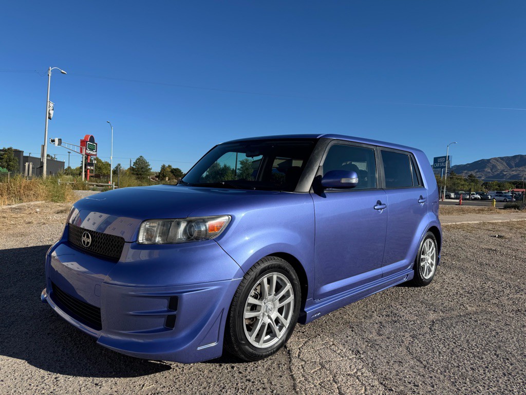 2010 Scion xB Image 5