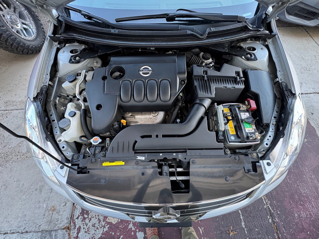 2012 Nissan Altima Image 18