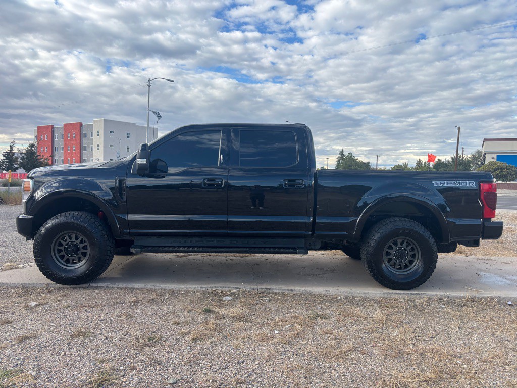 2022 Ford F-250 Image 6