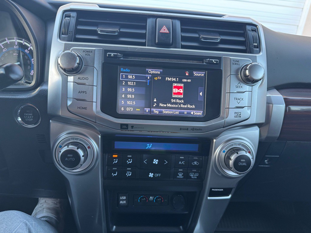 2017 Toyota 4Runner Image 10