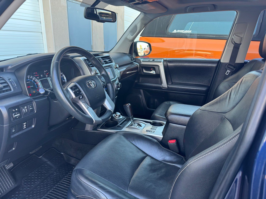 2017 Toyota 4Runner Image 12